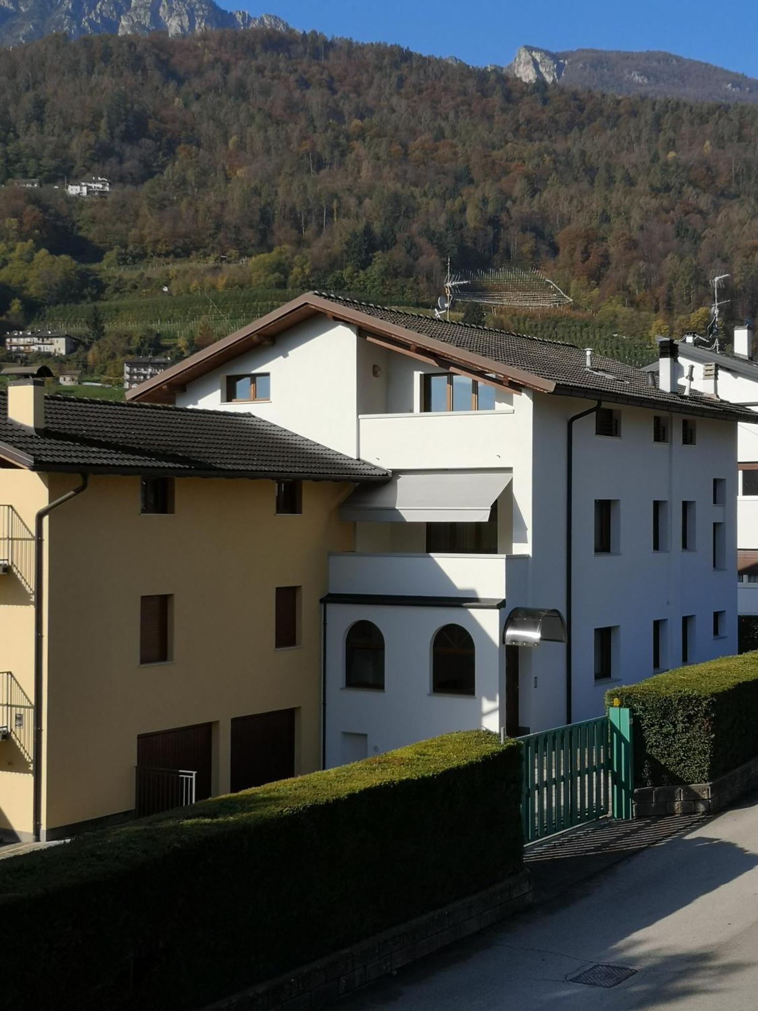 Appartamenti Casa Viviana Pergine Valsugana Exterior foto
